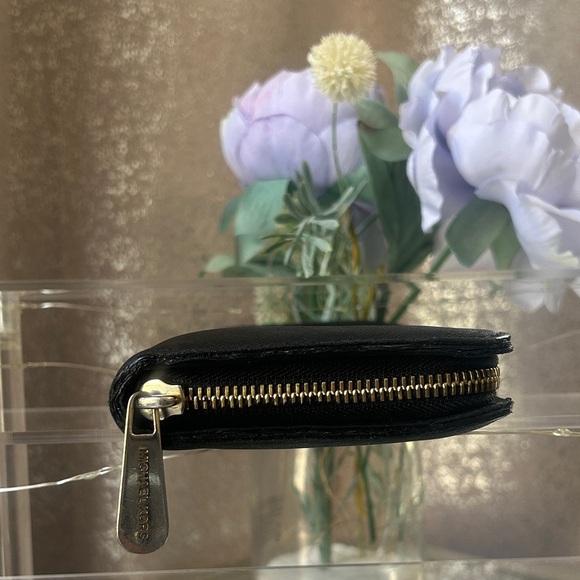 Michael Kors Black Wallet - Picture 4 of 7